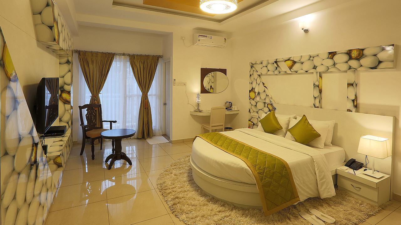Hotel Highsky Whitefield Bangalore Exterior foto